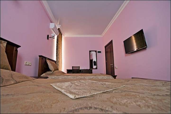 Eiffel Hotel Batumi Esterno foto